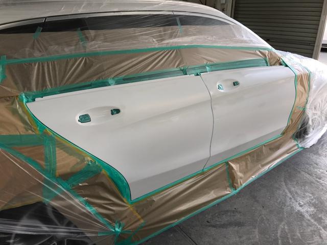 Mercedes Benz メルセデスベンツ Cクラス ワゴン　ドア修理　キズ　サイドスカート交換　パーツ交換