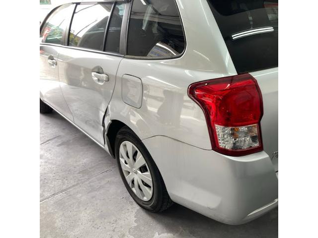 トヨタ　カローラフィールダー　左リアドア、左リアクォーター修理