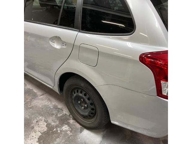 トヨタ　カローラフィールダー　左リアドア、左リアクォーター修理