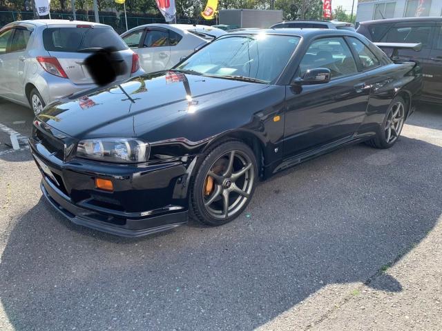 日産　スカイライン　ホイール修理、ヘッドランプコーティング施工