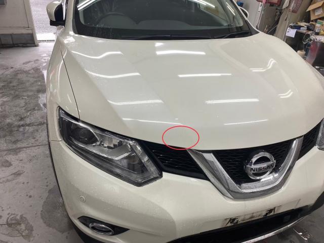 日産　エクストレイル　左右ドア、ボンネット修理