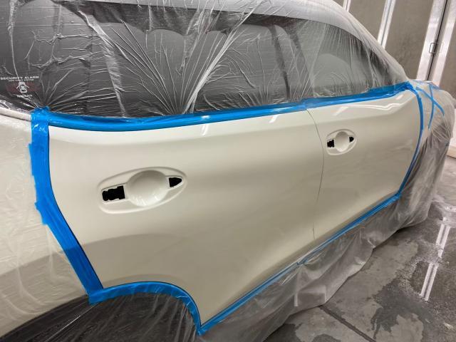 日産　エクストレイル　左右ドア、ボンネット修理