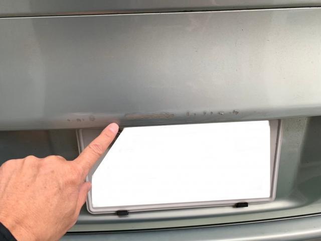 ホンダ　エアウェイブ　右リアクォーター、リアバンパー、リアライセンスガーニッシュ修理