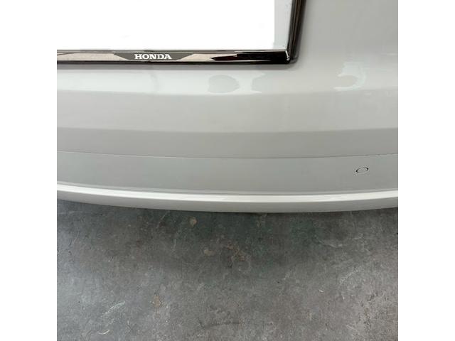 ホンダ　フリード　リアゲート・リアバンパー修理、ガラスコーティング