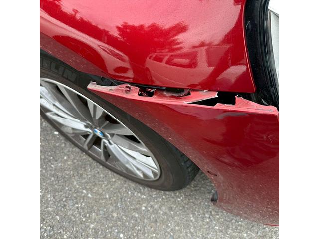 ＢＭＷ　2シリーズ　フロントバンパー修理