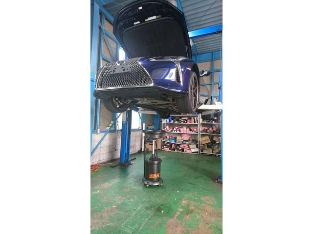 レクサスLC　エンジンオイル交換　横浜市　川崎市　メンテナンス