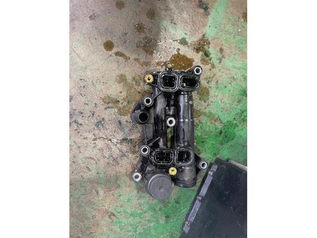 BMW X320d F25 クーラントレベル低下警告点灯
クーラント漏れ修理