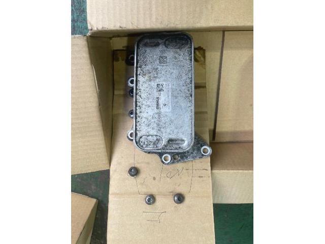 BMW X320d F25 クーラントレベル低下警告点灯
クーラント漏れ修理