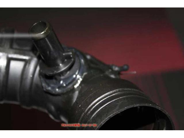 アバルト595 エアインテークホース切れ