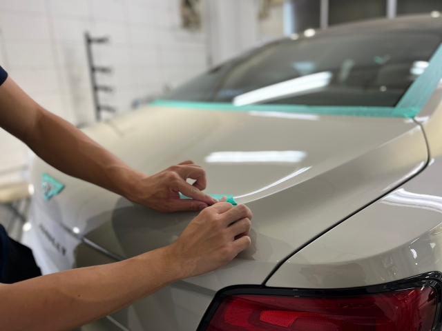 ベントレー　フライングスパー　エシュロン ニューバージョン コーティングのご紹介です。東京都世田谷区のジェミーズ株式会社。渋谷区　目黒区　港区　品川区　神奈川県　横浜市　川崎市　新規のお客様大歓迎。