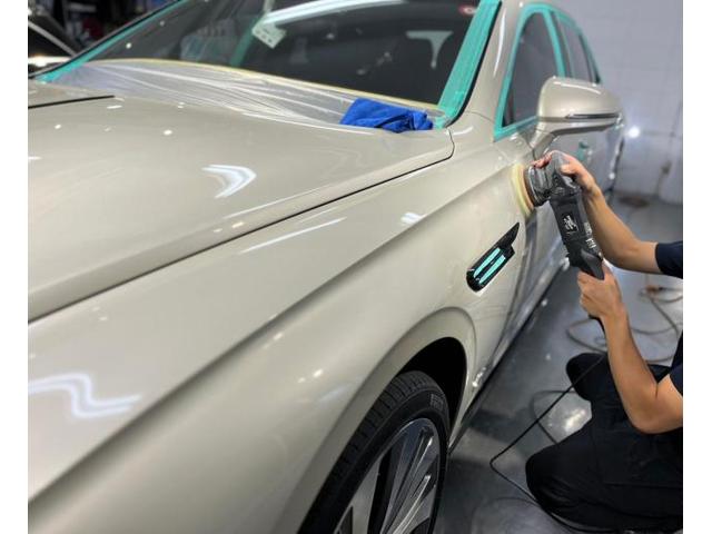 ベントレー　フライングスパー　エシュロン ニューバージョン コーティングのご紹介です。東京都世田谷区のジェミーズ株式会社。渋谷区　目黒区　港区　品川区　神奈川県　横浜市　川崎市　新規のお客様大歓迎。