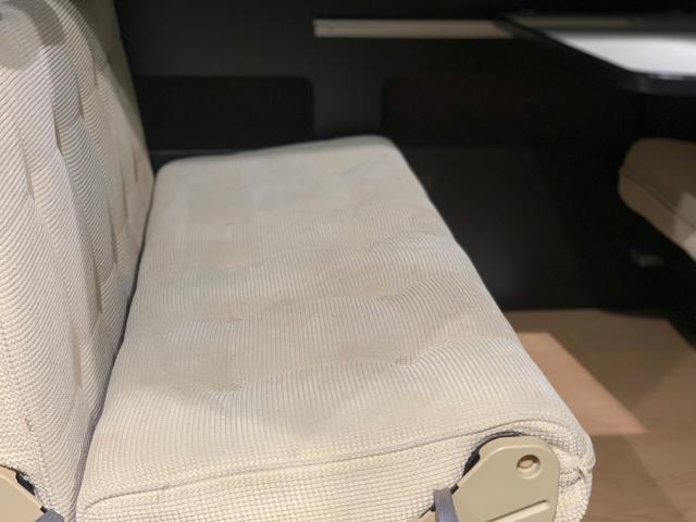 トヨタ　ハイエース バーデン　エシュロンニューバージョン コーティング ／ ルームクリーニングのご紹介です。東京都世田谷区のジェミーズ株式会社。渋谷区　目黒区　港区　品川区　神奈川県　新規のお客様大歓迎。代車　レッカー