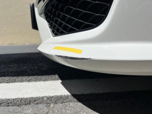 メルセデスAMG　C63クーペ　フロントバンパー部分板金 ／ ドアカップ磨き　エシュロンニューバージョンコーティングのご紹介です。東京都世田谷区のジェミーズ株式会社。渋谷区　目黒区　港区　品川区　神奈川県　横浜市　川崎市　新規のお客様大歓迎