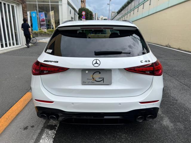 メルセデスＡＭＧ Ｃ４３Wのブラックアウトカスタム＆ホイールペイントカスタムを致しました！！お問合せ番号ＳＢ：８４１０東京都世田谷区のジェミーズ株式会社。渋谷区　目黒区　港区　品川区　神奈川県　横浜市　新規のお客様大歓迎。代車　レッカー