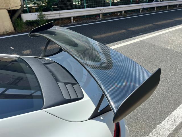 ポルシェ ＧＴ３ＲＳのエクステリアをカーボンプロテクションフィルムでカスタム施工致しました！！お問合せ番号ＳＢ：８３０６。東京都世田谷区のジェミーズ株式会社。渋谷区　目黒区　港区　新規のお客様大歓迎。代車　レッカー