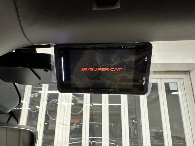 ベントレー ベンテイガにユピテル製（Ｚ８４０ＤＲ）ドライブレコーダー付きレーダー探知機／オプションでリアカメラの取付カスタムを致しました。東京都世田谷区のジェミーズ株式会社。渋谷区　目黒区　港区　品川区　神奈川県　横浜市　川崎市　