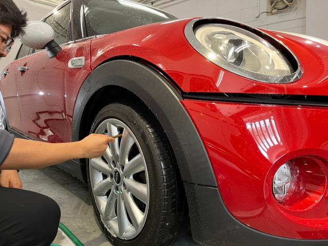 ミニ　クーパー SD　ファインラボ セラミックウルトラ＋オリジナルセラミックコーティング ／ 未塗装樹脂コーティング ／ インテリアコーティングのご紹介です。東京都世田谷区のジェミーズ株式会社。渋谷区　新規のお客様大歓迎。代車　レッカー