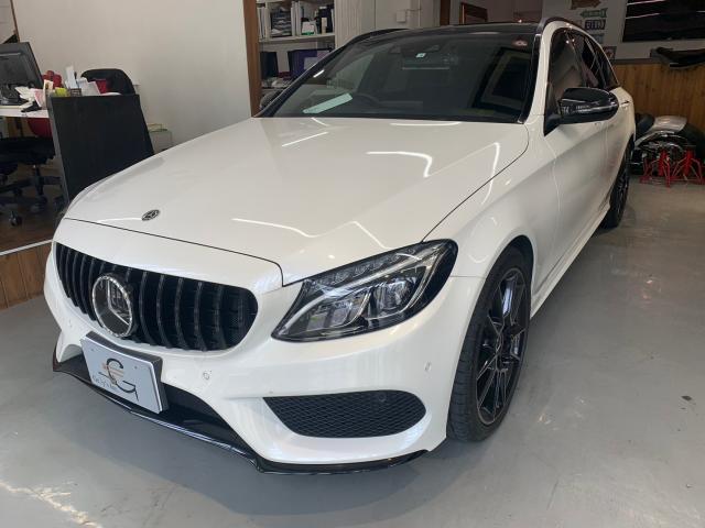 メルセデスＡＭＧ Ｃ４３のフロントグリルをパナメリカーナスタイルグリルに交換致しました！！東京都世田谷区のジェミーズ株式会社。渋谷区　目黒区　港区　品川区　神奈川県　横浜市　川崎市　新規のお客様大歓迎。代車　レッカー