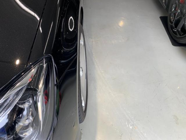 メルセデスマイバッハＳ６５０にＩＩＤ製スペーサー取り付け、ピラーエンブレムの交換を致しました。東京都世田谷区のジェミーズ株式会社。渋谷区　目黒区　新規のお客様大歓迎。代車　レッカー