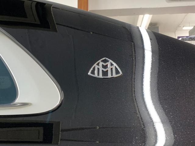 メルセデスマイバッハＳ６５０にＩＩＤ製スペーサー取り付け、ピラーエンブレムの交換を致しました。東京都世田谷区のジェミーズ株式会社。渋谷区　目黒区　新規のお客様大歓迎。代車　レッカー