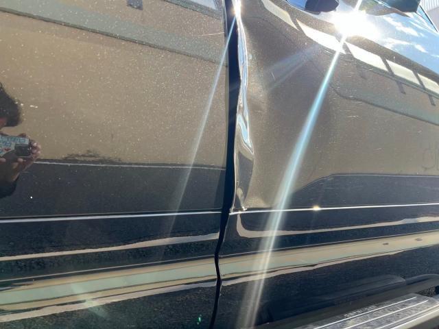 レンジローバー ランドローバー ディフェンダーの傷ついてしまったボディを鈑金修理しました。東京都世田谷区のジェミーズ株式会社。渋谷区　目黒区　港区　品川区　神奈川県　新規のお客様大歓迎。代車　レッカー