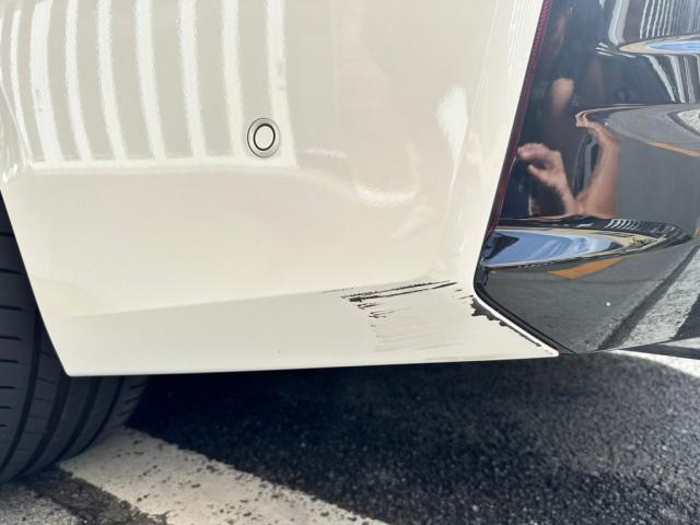 BMW ３シリーズの傷ついてしまったボディを鈑金修理しました！！東京都世田谷区のジェミーズ株式会社。渋谷区　目黒区　港区　品川区　神奈川県　新規のお客様大歓迎。代車　レッカー