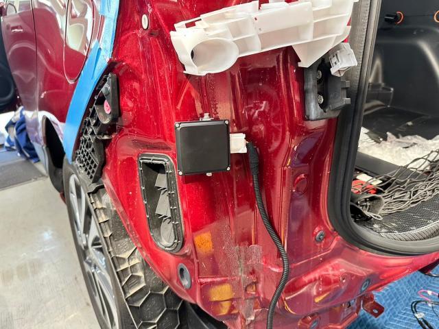 トヨタ シエンタにサブロクシステム製ＢＳＭ【ブラインドスポットモーション】汎用を取付致しました。京都世田谷区のジェミーズ株式会社。渋谷区　目黒区　港区　品川区　神奈川県　横浜市　新規のお客様大歓迎。代車　レッカー