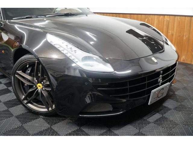 入庫情報 2014年モデル Ferrari FF 4WD オプション400万円 リフター付き ディーラー車 革命的な12気筒「FF/フェラーリ・フォー」が入庫致しました。東京都世田谷区のジェミーズ株式会社　渋谷区　目黒区　港区　品川区　