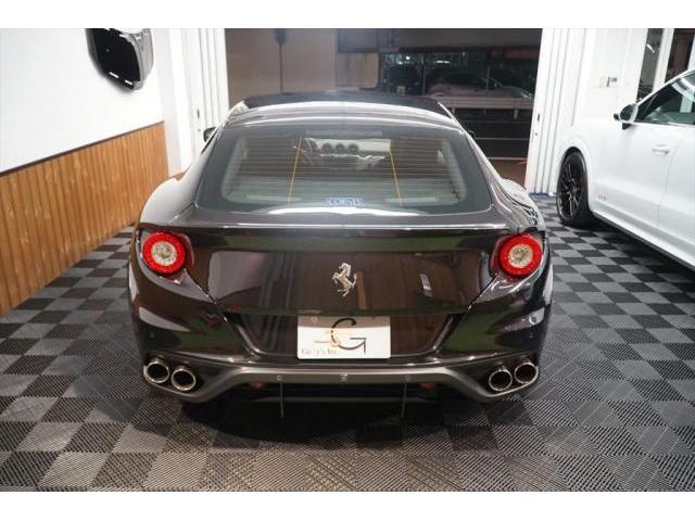 入庫情報 2014年モデル Ferrari FF 4WD オプション400万円 リフター付き ディーラー車 革命的な12気筒「FF/フェラーリ・フォー」が入庫致しました。東京都世田谷区のジェミーズ株式会社　渋谷区　目黒区　港区　品川区　