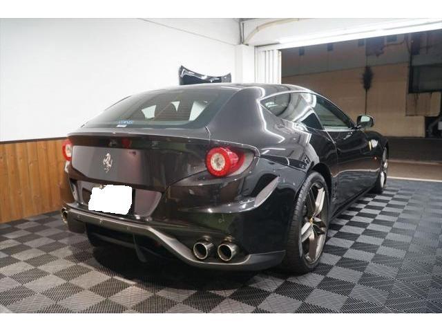 入庫情報 2014年モデル Ferrari FF 4WD オプション400万円 リフター付き ディーラー車 革命的な12気筒「FF/フェラーリ・フォー」が入庫致しました。東京都世田谷区のジェミーズ株式会社　渋谷区　目黒区　港区　品川区　