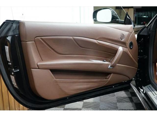 入庫情報 2014年モデル Ferrari FF 4WD オプション400万円 リフター付き ディーラー車 革命的な12気筒「FF/フェラーリ・フォー」が入庫致しました。東京都世田谷区のジェミーズ株式会社　渋谷区　目黒区　港区　品川区　