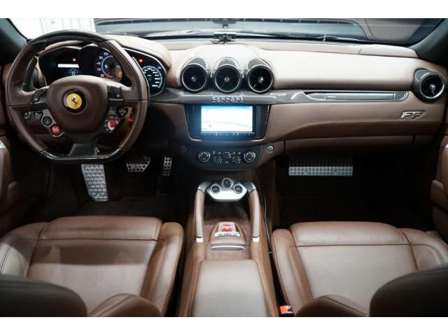 入庫情報 2014年モデル Ferrari FF 4WD オプション400万円 リフター付き ディーラー車 革命的な12気筒「FF/フェラーリ・フォー」が入庫致しました。東京都世田谷区のジェミーズ株式会社　渋谷区　目黒区　港区　品川区　