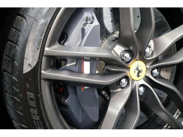 入庫情報 2014年モデル Ferrari FF 4WD オプション400万円 リフター付き ディーラー車 革命的な12気筒「FF/フェラーリ・フォー」が入庫致しました。東京都世田谷区のジェミーズ株式会社　渋谷区　目黒区　港区　品川区　