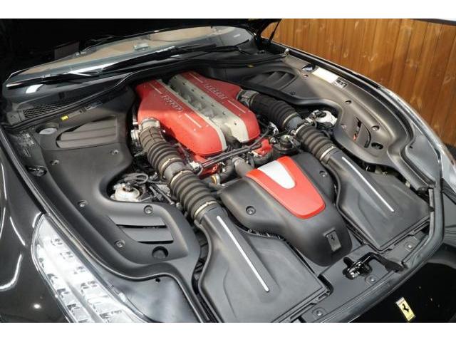 入庫情報 2014年モデル Ferrari FF 4WD オプション400万円 リフター付き ディーラー車 革命的な12気筒「FF/フェラーリ・フォー」が入庫致しました。東京都世田谷区のジェミーズ株式会社　渋谷区　目黒区　港区　品川区　