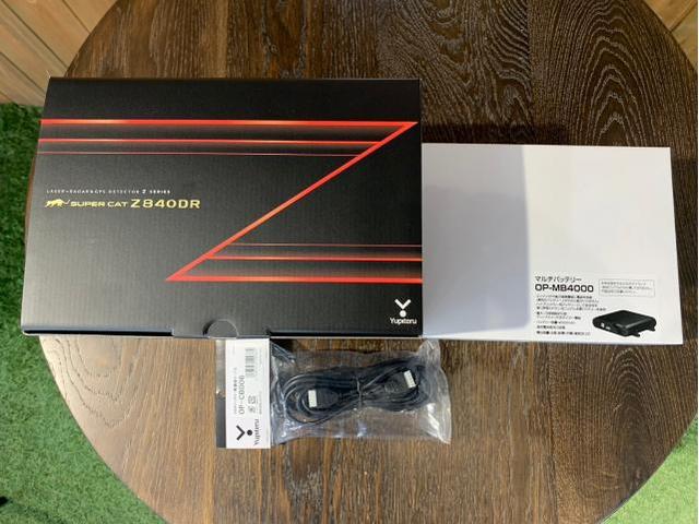 スズキ ジムニーにディスプレイオーディオ／ユピテル製レーダードラレコ／バックカメラ／マルチバッテリーの取付けカスタムを致しました。東京都世田谷区のジェミーズ株式会社　渋谷区　目黒区　港区　品川区新規のお客様大歓迎　代車　レッカー
