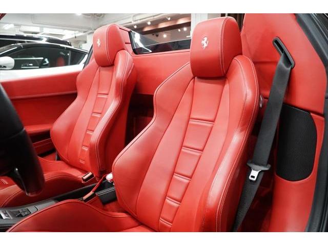 入庫情報　2013年モデル Ferrari　458スパイダー クライスジーク可変マフラー カロッツェリアワンオフナビ ディーラー車東京都世田谷区のジェミーズ株式会社　渋谷区　目黒区　港区　品川区新規のお客様大歓迎　代車　レッカー