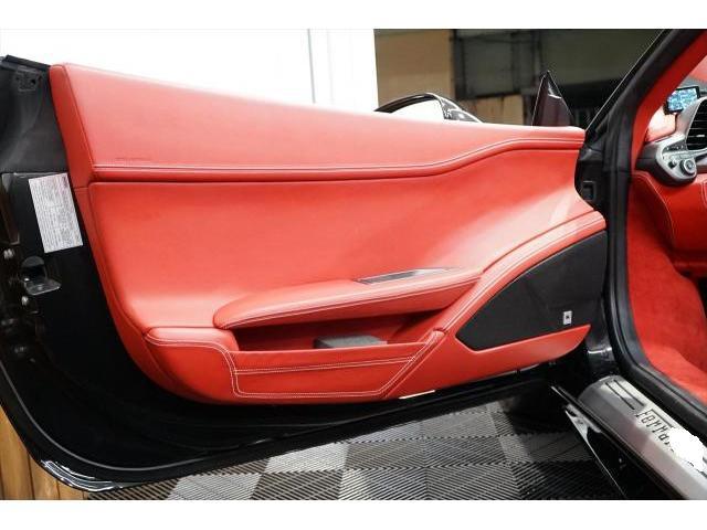 入庫情報　2013年モデル Ferrari　458スパイダー クライスジーク可変マフラー カロッツェリアワンオフナビ ディーラー車東京都世田谷区のジェミーズ株式会社　渋谷区　目黒区　港区　品川区新規のお客様大歓迎　代車　レッカー