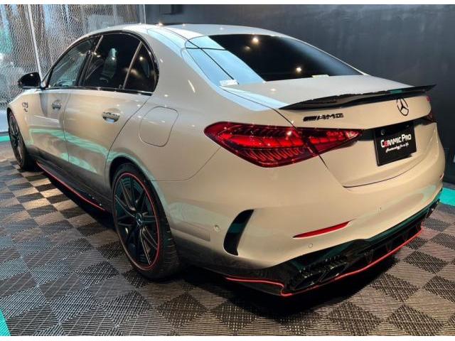 メルセデスAMG 新車C63 S Eパフォーマンス F1エディション／セラミックプロイオン2層コーティング／ウィンドウコーティング／ホイールコーティングのご紹介です　東京都世田谷区のジェミーズ株式会社　新規のお客様大歓迎　代車　レッカー