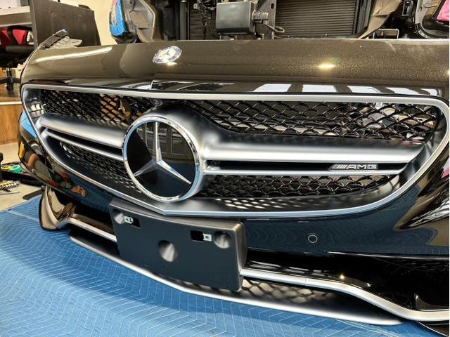 メルセデスＡＭＧ Ｓ６３クーペのフロントグリルをパナメリカーナスタイルグリルに交換致しました。東京都世田谷区のジェミーズ株式会社　渋谷区　目黒区　港区　品川区　神奈川県　横浜市　川崎市　新規のお客様大歓迎　代車　レッカー