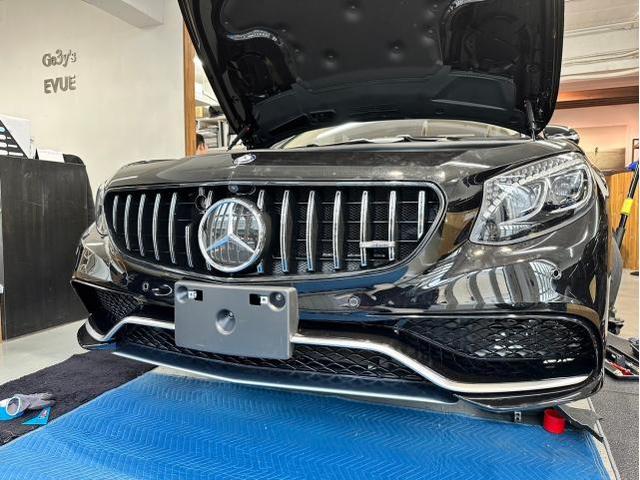 メルセデスＡＭＧ Ｓ６３クーペのフロントグリルをパナメリカーナスタイルグリルに交換致しました。東京都世田谷区のジェミーズ株式会社　渋谷区　目黒区　港区　品川区　神奈川県　横浜市　川崎市　新規のお客様大歓迎　代車　レッカー