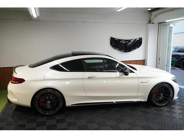 入庫情報 2017年モデル メルセデスAMG C63Sクーペ 東京都世田谷区のジェミーズ株式会社　渋谷区　目黒区　港区　品川区　神奈川県　横浜市　川崎市　新規のお客様大歓迎　代車　レッカー