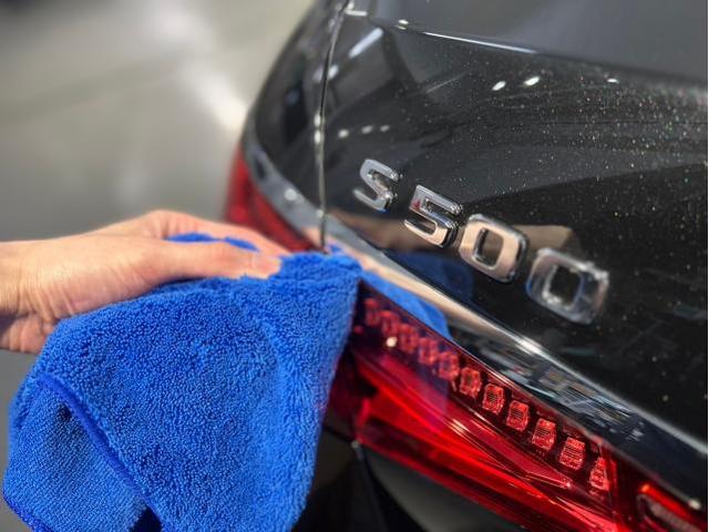 メルセデスベンツ　S500L　エシュロン ニューバージョンコーティングのご紹介です。東京都世田谷区のジェミーズ株式会社　渋谷区　目黒区　港区　品川区　神奈川県　横浜市　新規のお客様大歓迎　代車　レッカー