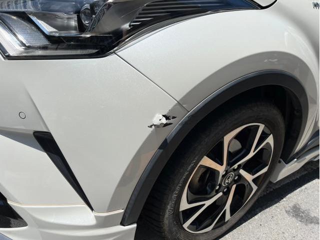 トヨタ ＣーＨＲの傷がついてしまったボディの鈑金修理を致しました。東京都世田谷区のジェミーズ株式会社　渋谷区　目黒区　港区　品川区　神奈川　新規のお客様大歓迎　代車　レッカー

