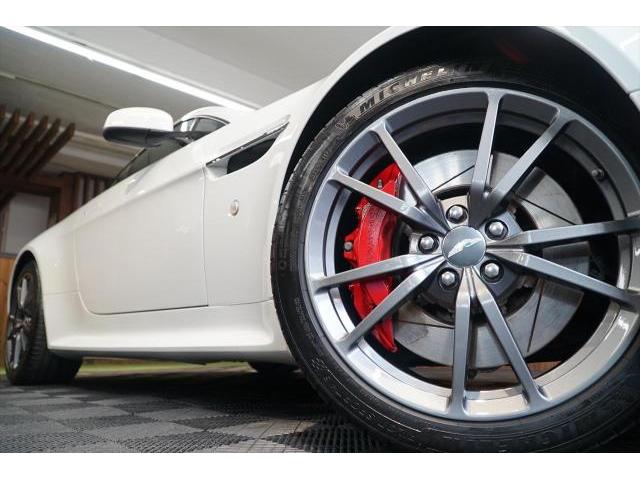 2015年モデル V8ヴァンテージN430 スポーツシフトⅡ B&Oカーボンシート　東京都世田谷区のジェミーズ株式会社　渋谷区　目黒区　港区　品川区　神奈川　横浜市　川崎市　新規のお客様大歓迎　代車　レッカー