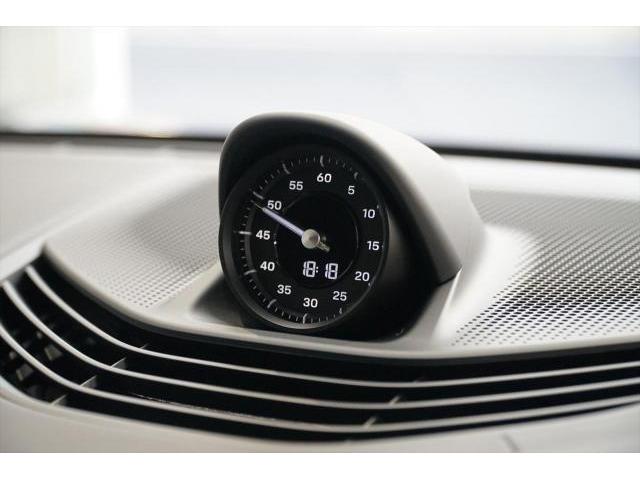入庫情報　2024年モデル PORSCHE タイカン4  クロスツーリスモ シートベンチレーション ワンオーナー　東京都世田谷区のジェミーズ株式会社　渋谷区　目黒区　港区　品川区　神奈川　横浜市　川崎市　新規のお客様大歓迎　代車　レッカー