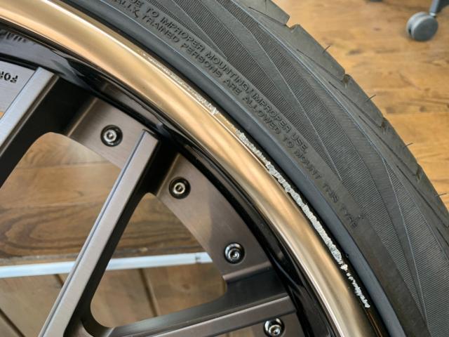 メルセデスベンツ Ｇ４００ｄ の傷がついてしまったホイール【ハイパーフォージド】を新品に交換しました！！東京都世田谷区のジェミーズ株式会社　渋谷区　目黒区　港区　品川区　神奈川　横浜市　川崎市　新規のお客様大歓迎　代車　レッカー