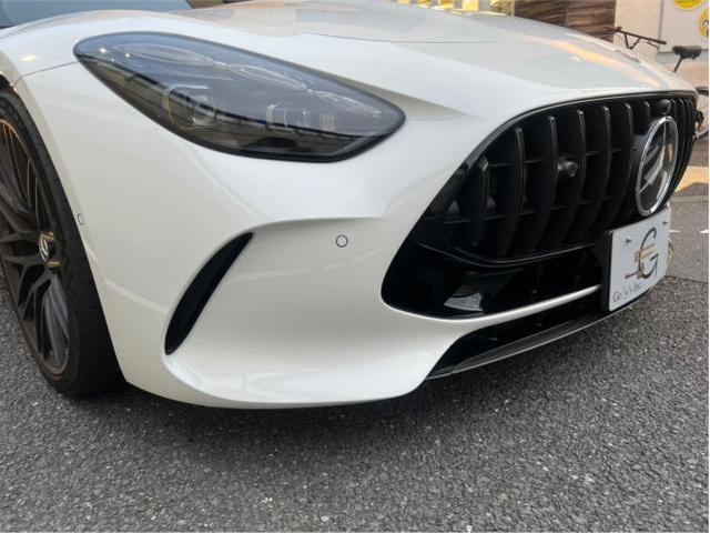 メルセデスＡＭＧ ＧＴ６３のフロント廻りにプロテクションフィルムの施工をしました。お問合せ番号ＳＢ：９２８１東京都世田谷区のジェミーズ株式会社　渋谷区　目黒区　港区　品川区　神奈川　横浜市　川崎市　新規のお客様大歓迎　代車　レッカー