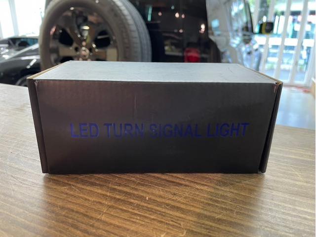 ランドローバー ディフェンダーに【TREEY LAND】シーケンシャルウィンカーの取付カスタムを致しました。お問合せ番号ＳＢ：９４３４