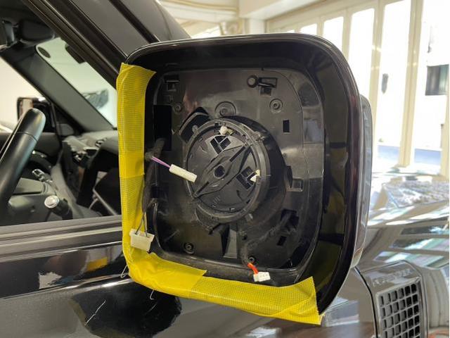 ランドローバー ディフェンダーに【TREEY LAND】シーケンシャルウィンカーの取付カスタムを致しました。お問合せ番号ＳＢ：９４３４