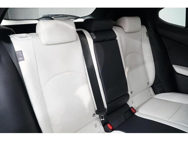入庫情報 2021年モデル LEXUS UX250hFスポーツ 三眼LED HUD新車保証付ワンオーナー　東京都世田谷区のジェミーズ株式会社　渋谷区　目黒区　港区　品川区　神奈川　横浜市　川崎市　新規のお客様大歓迎　代車　レッカー